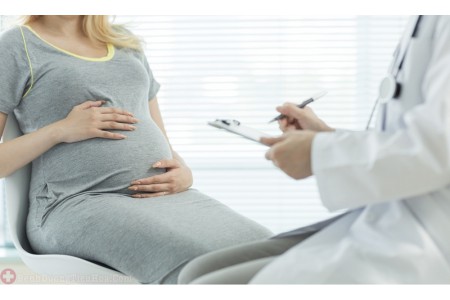 Đang mang bầu bị trĩ, phải làm sao?
