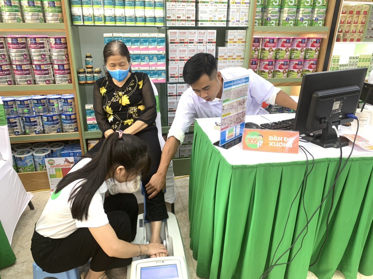 Khai trương Nhà thuốc 365