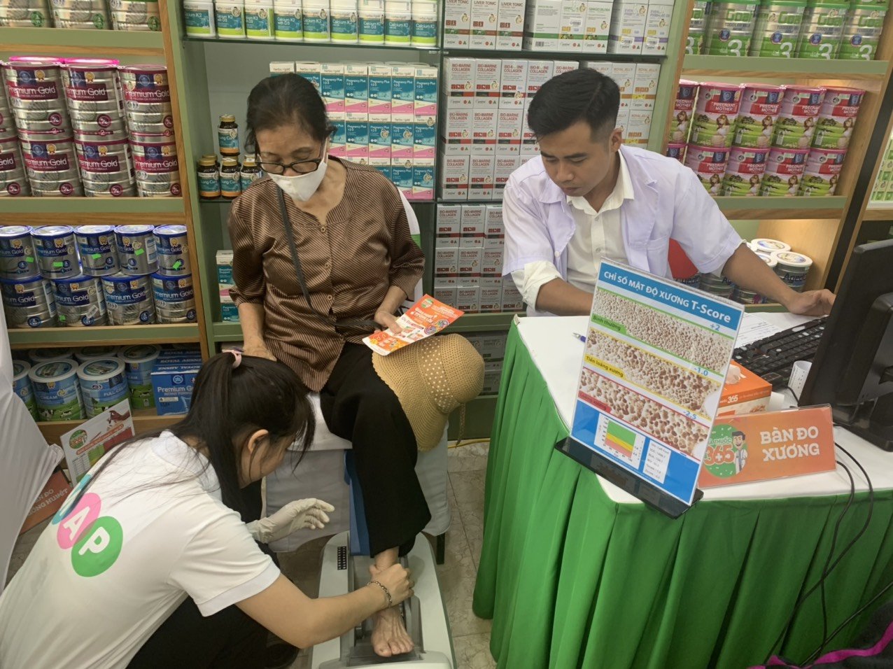 Khai trương Nhà thuốc 365